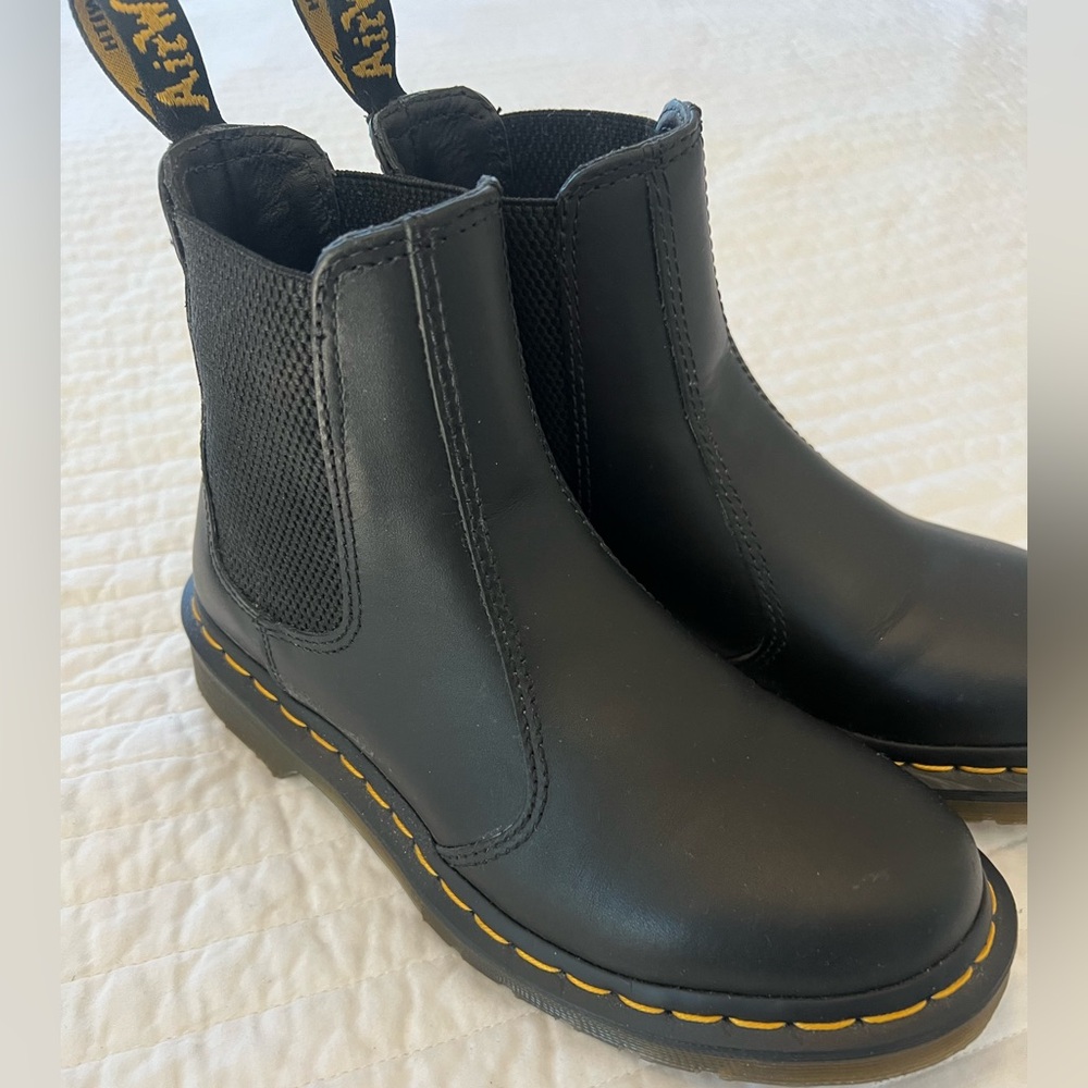 Dr. Martens Chelsea Boots